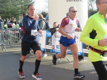 André Blok loopt zijn 175 ste halve Marathon.